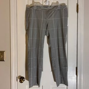 Grey and white striped women’s dress slacks size 12reg by Express.